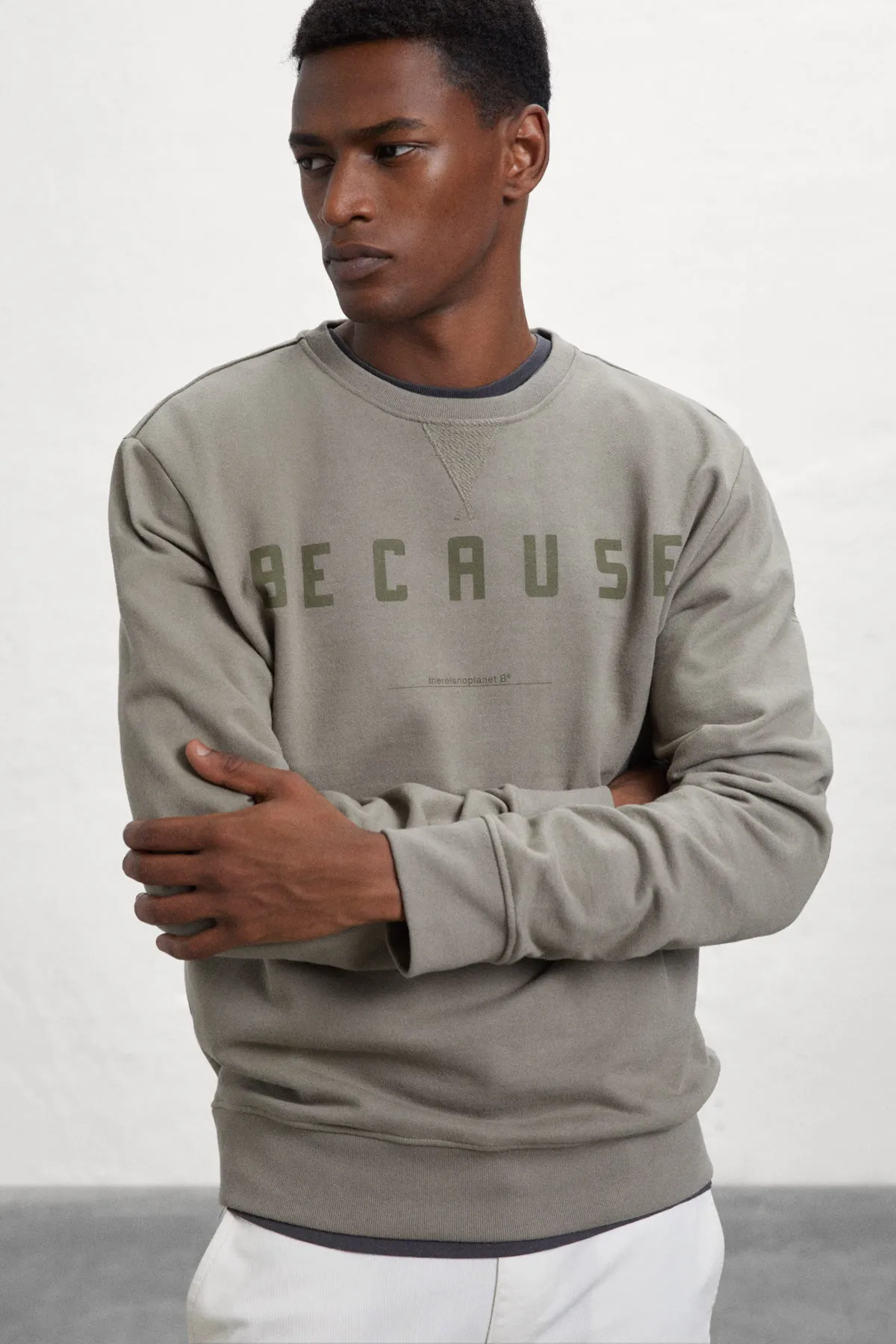 BROWN COMO SWEATSHIRT