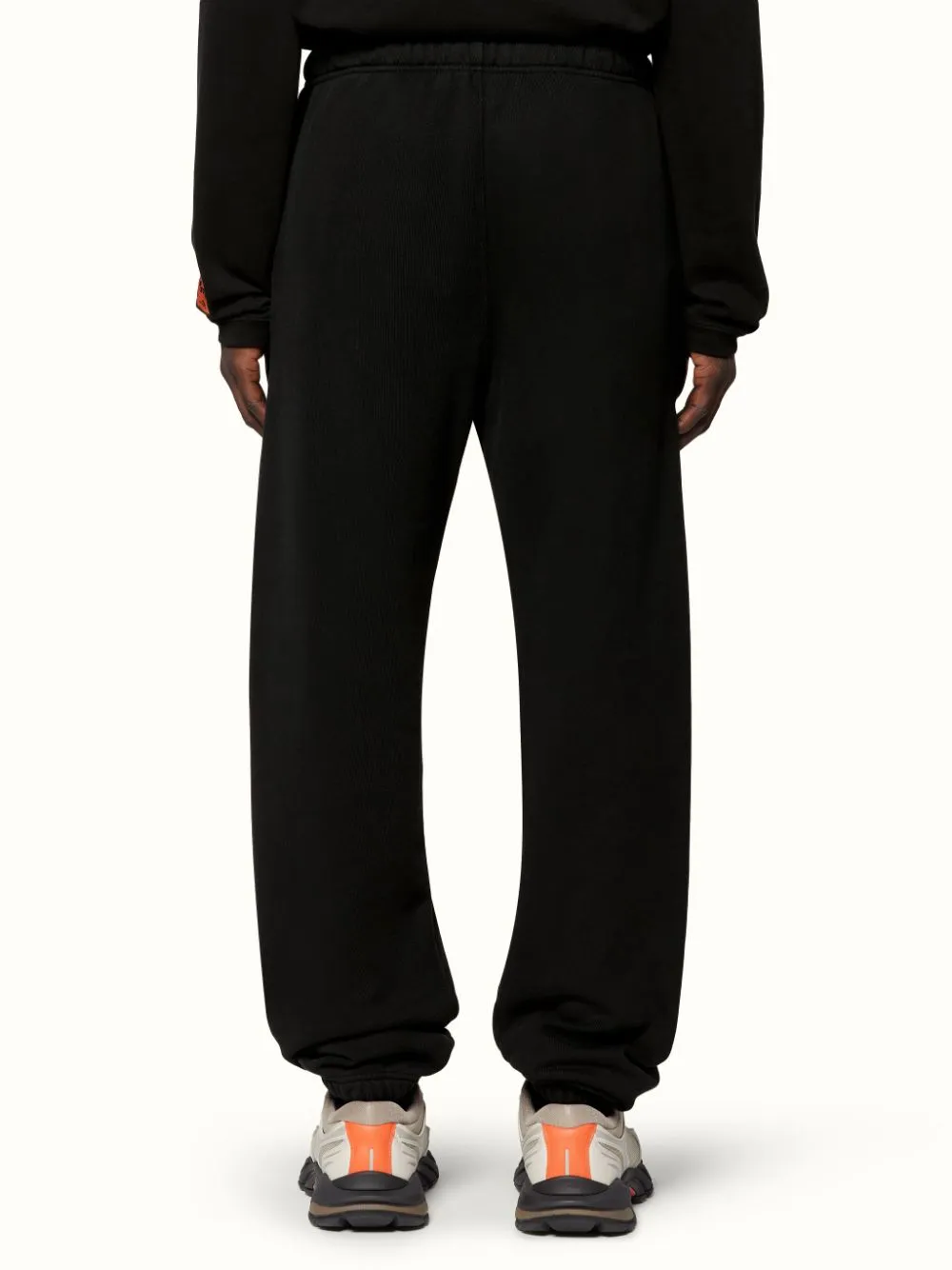 PANTALN JOGGER NEGRO CTNMB