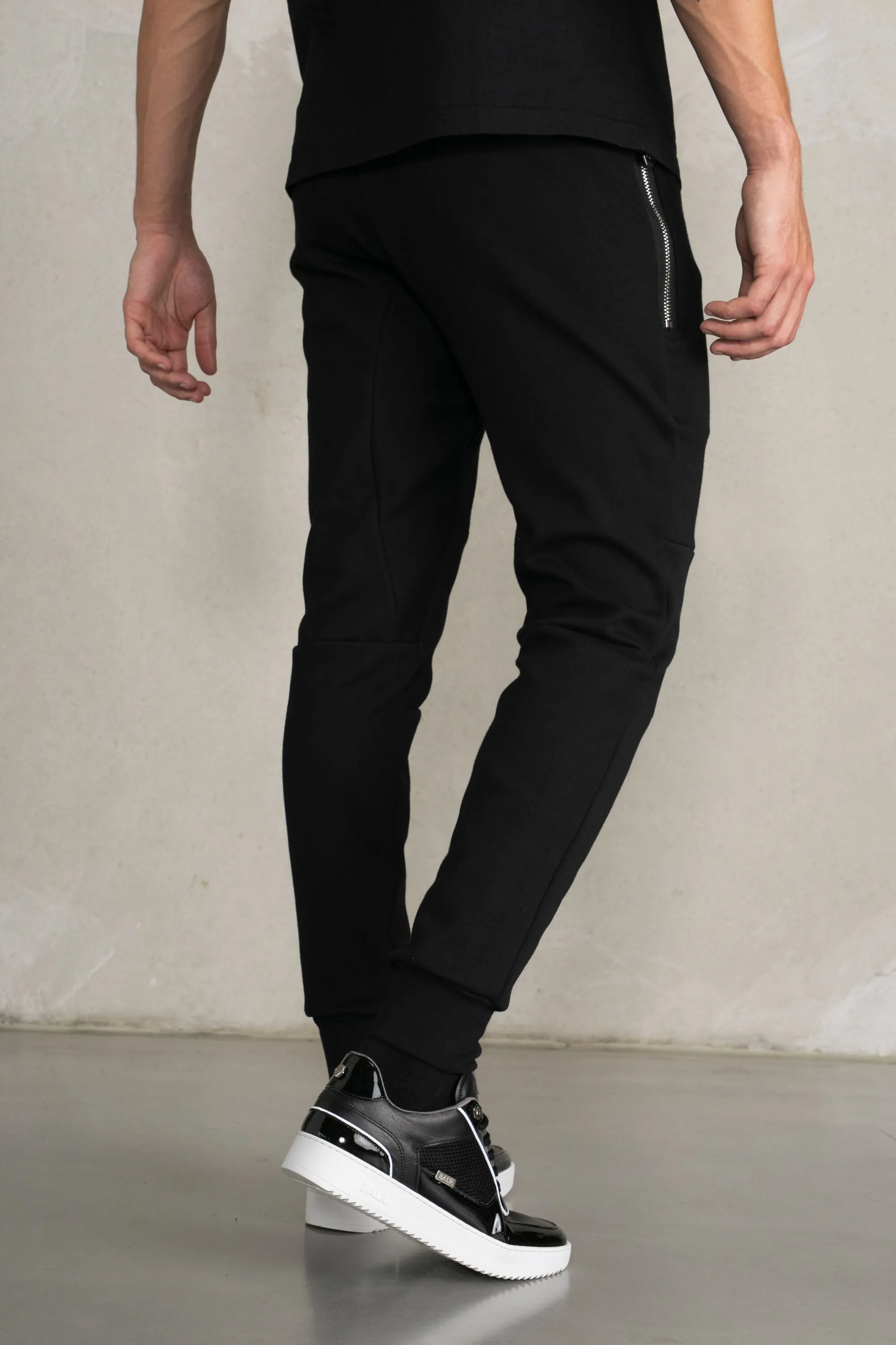 PANTALN JOGGER Q-SERIES NEGRO