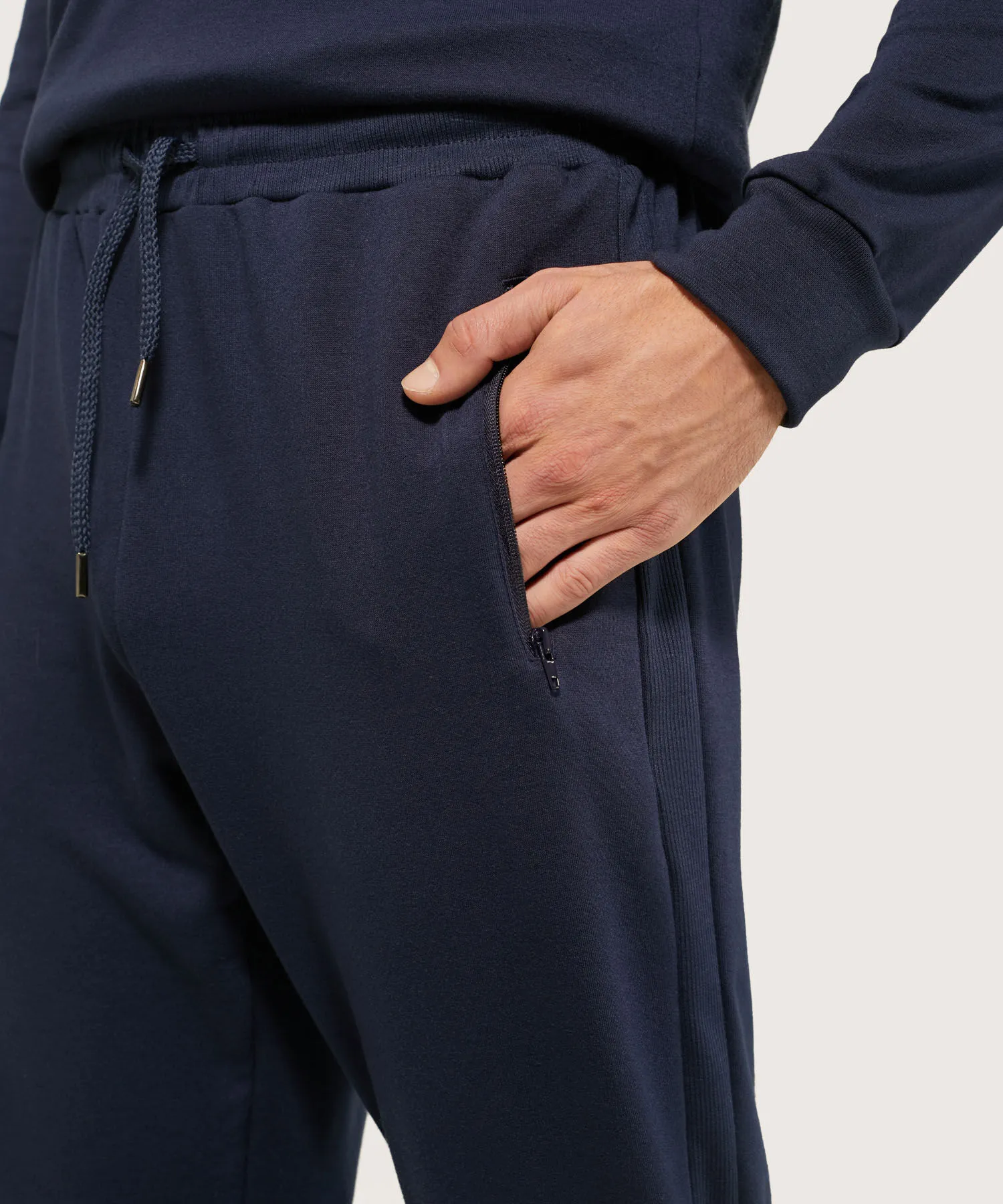 Pantalón Jogger Con Bolsillos Laterales-