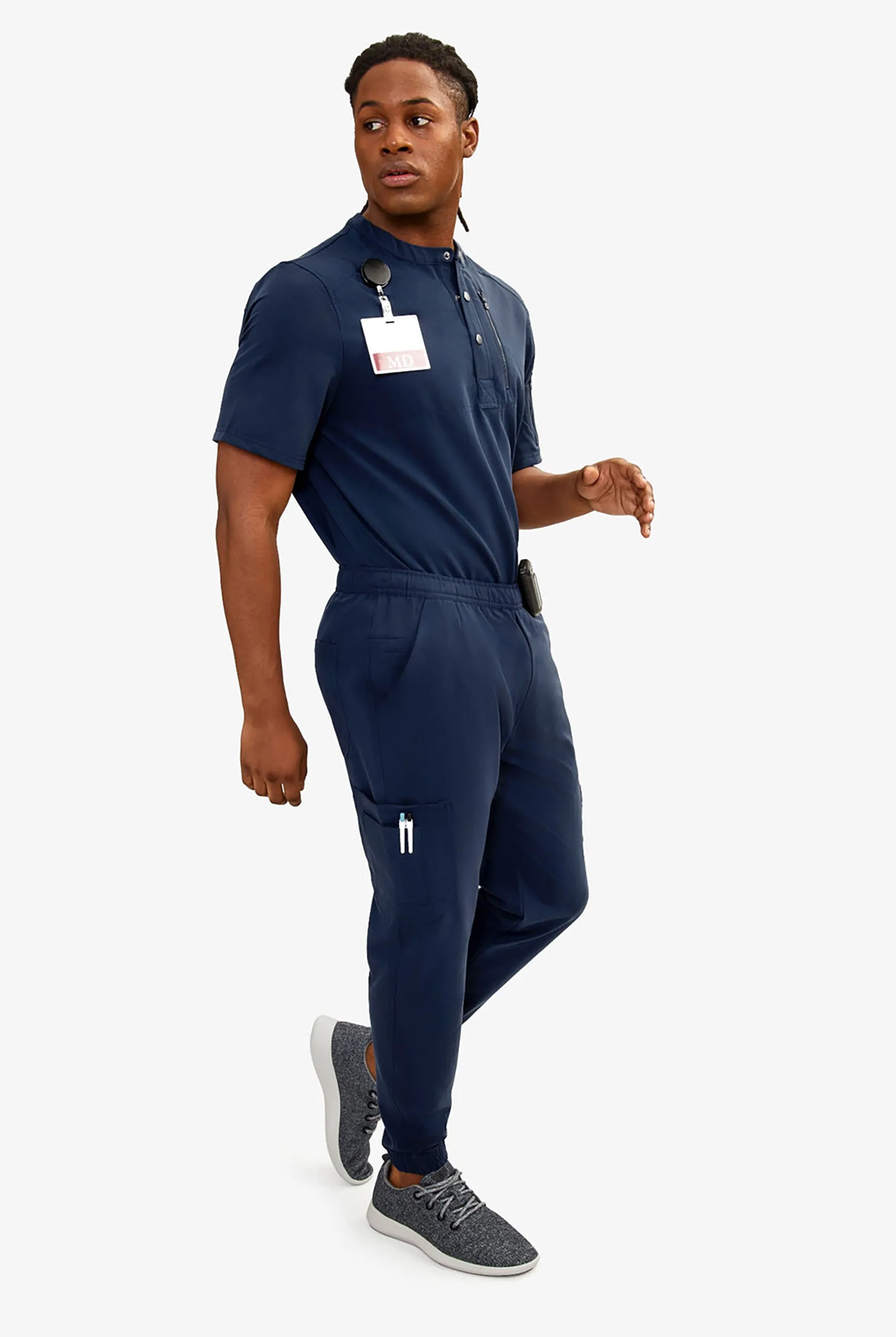 Pantalón médico Keswi estilo jogger con 10 bolsillos para hombre