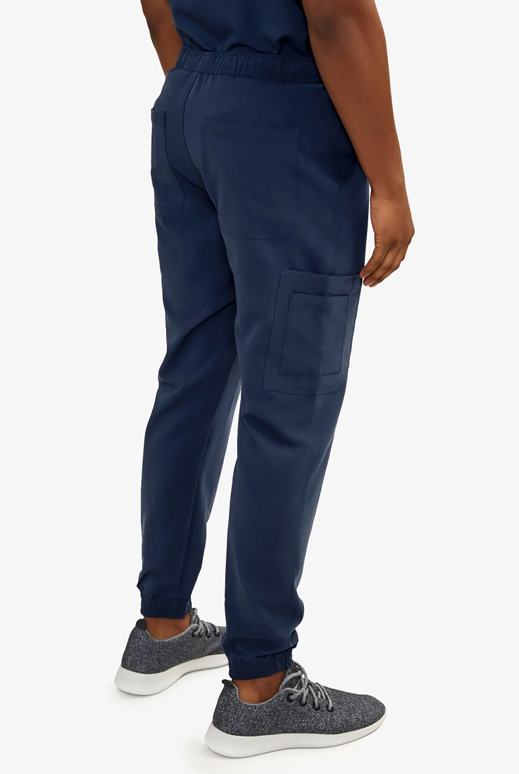 Pantalón médico Keswi estilo jogger con 10 bolsillos para hombre