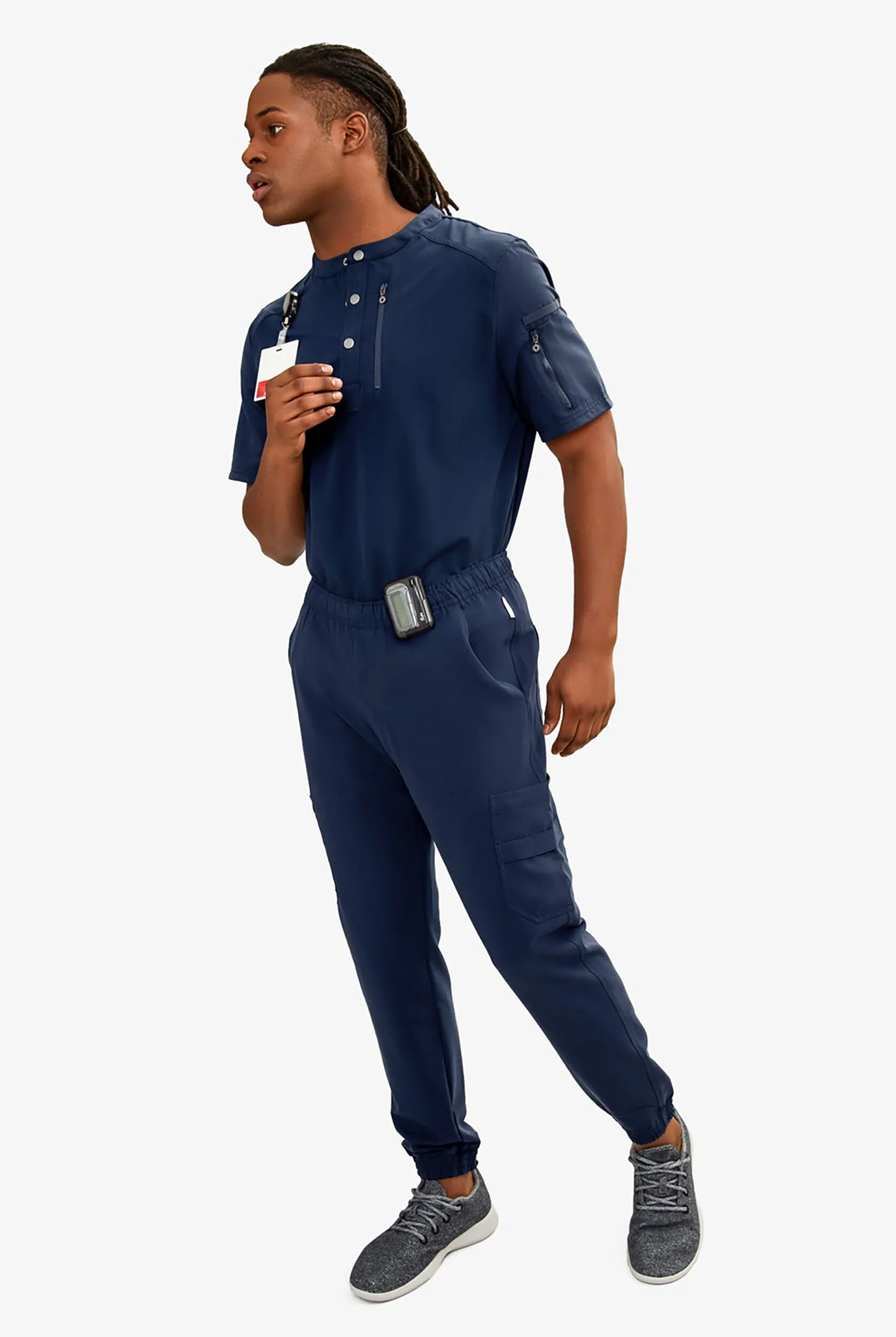 Pantalón médico Keswi estilo jogger con 10 bolsillos para hombre