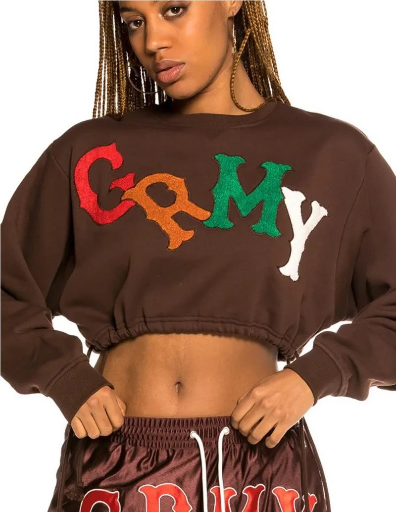 Sudadera corta Crop-Top GRIMEY cuello redondo chica “The Loot” Girl Crop Crewneck Browb | Primavera 21 Ref. GGCSW346