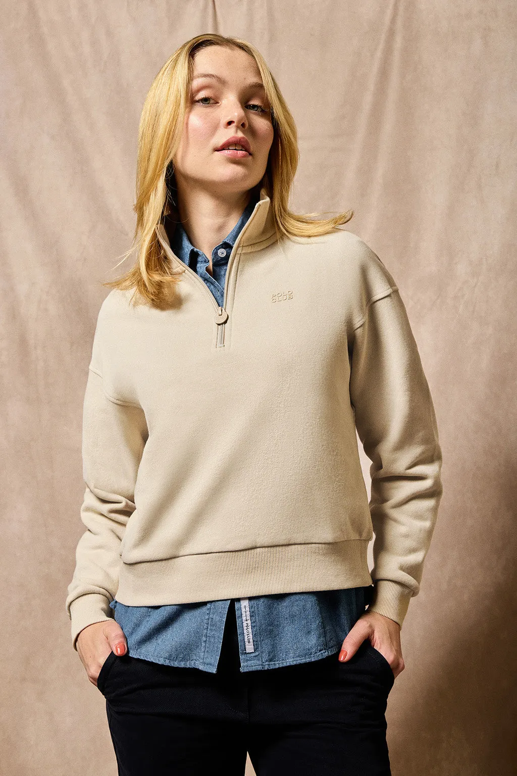 Sudadera de media cremallera beige con logo engomado Polo Club